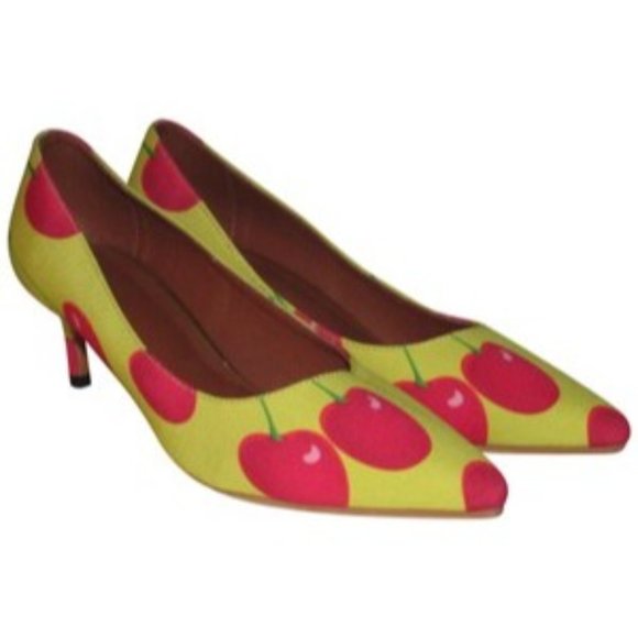 RETRO Bright Yellow w Cherry Design Kitten Heels - Picture 1 of 10